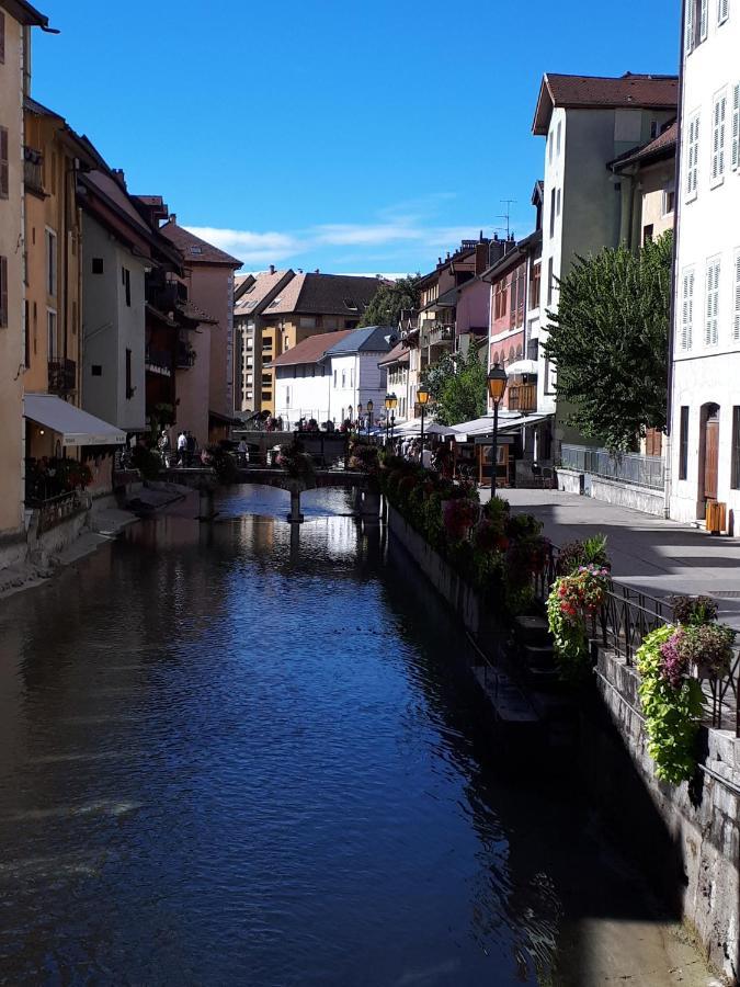 The Angel Apartment Annecy Bagian luar foto