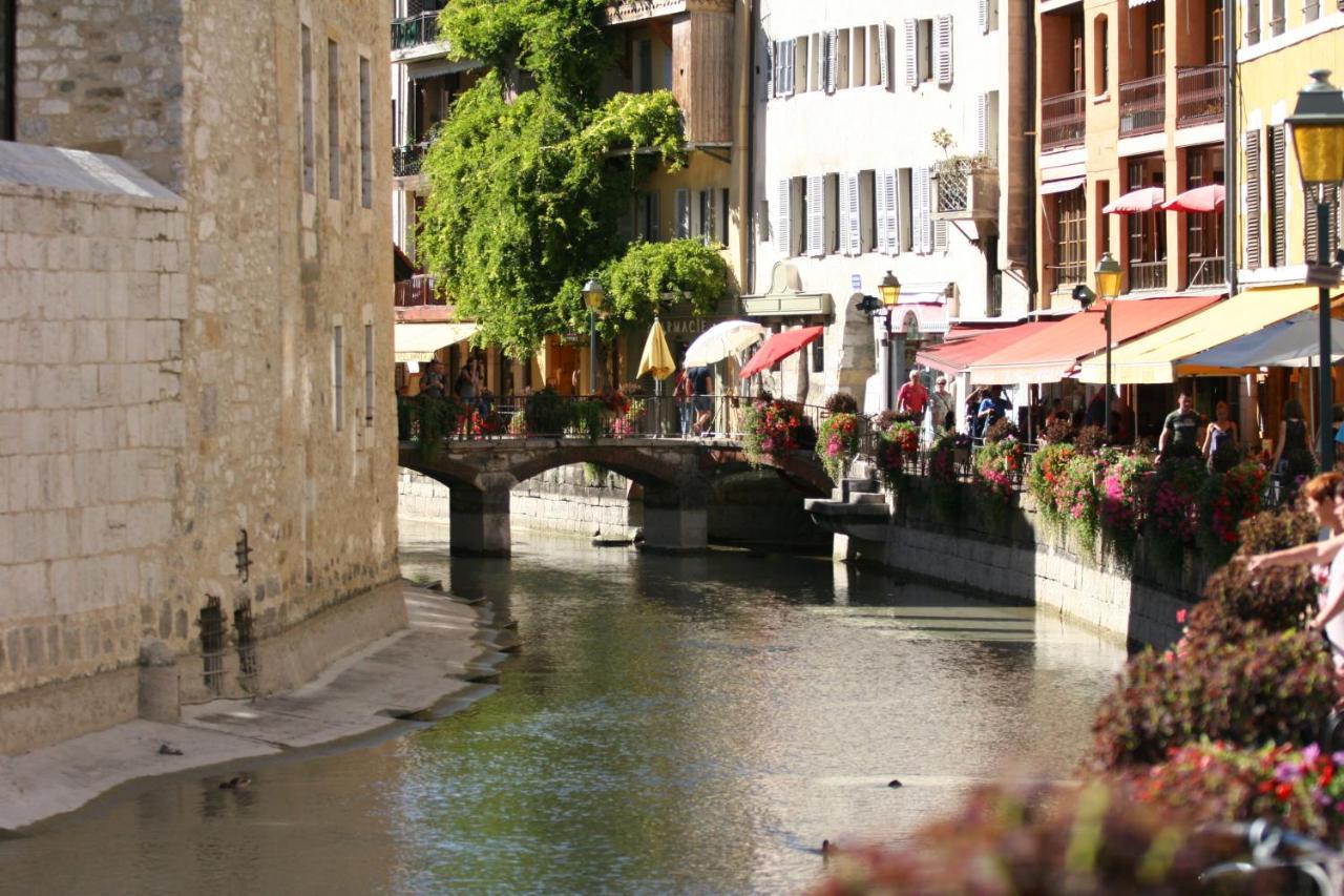The Angel Apartment Annecy Bagian luar foto